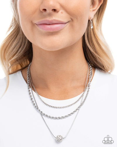 Paparazzi Jewelry Necklace True Love Tiers