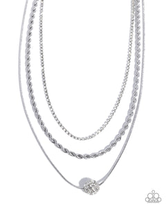 Paparazzi Jewelry Necklace True Love Tiers