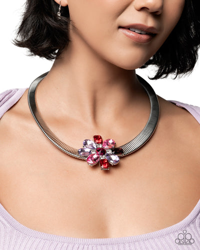 Paparazzi Jewelry Necklace Forward Florals
