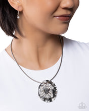 Load image into Gallery viewer, Paparazzi Jewelry Necklace Coil Command