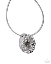Load image into Gallery viewer, Paparazzi Jewelry Necklace Coil Command