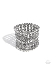 Load image into Gallery viewer, Paparazzi Jewelry Bracelet Stacked Significance