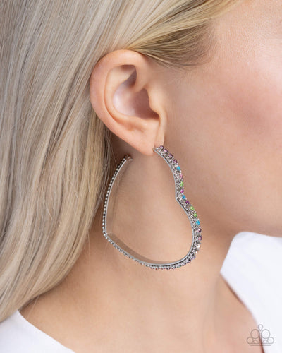 Paparazzi Jewelry Earrings Halftime Hearts - Multi