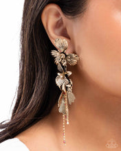 Load image into Gallery viewer, Paparazzi Jewelry Life of the Party Classical Cadenza