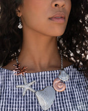 Load image into Gallery viewer, Paparazzi Jewelry Along the Reef