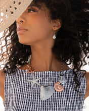 Load image into Gallery viewer, Paparazzi Jewelry Along the Reef