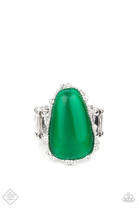 Paparazzi Jewelry Necklace Newport Princess/Yacht Club Couture - Green 0321