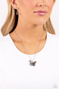 Paparazzi Jewelry Necklace Textured Talent - Silver