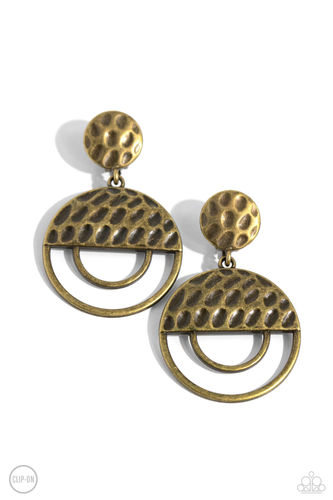 Paparazzi Jewelry Earrings Southern Souvenir - Brass