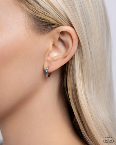 Paparazzi Jewelry Earrings Delicate Dalliance - Multi