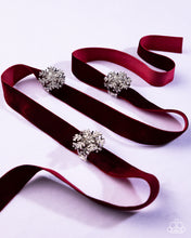 Load image into Gallery viewer, Paparazzi Jewelry Ring Snowflake Sensation