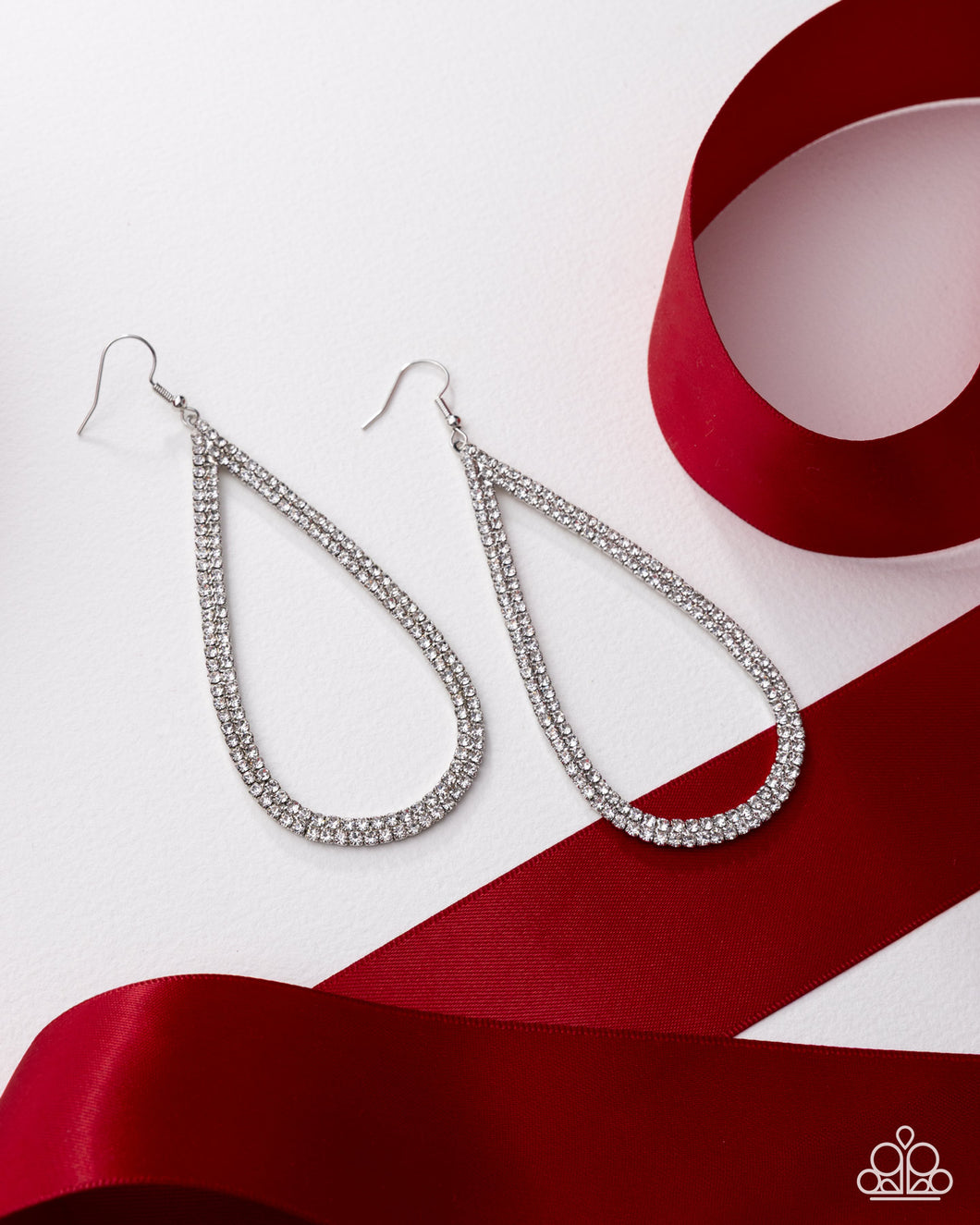 Paparazzi Jewelry Earrings Traditional Twinkle