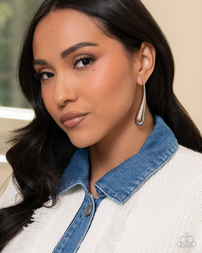 Paparazzi Jewelry Earrings Elongated Effort