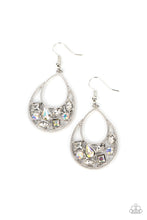 Load image into Gallery viewer, Paparazzi Jewelry Earrings Regal Recreation