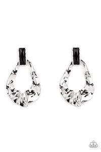 Paparazzi Jewelry Earrings Metro Meltdown