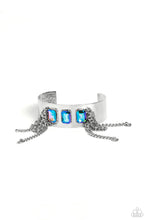 Load image into Gallery viewer, Paparazzi Jewelry Bracelet CHAIN Showers