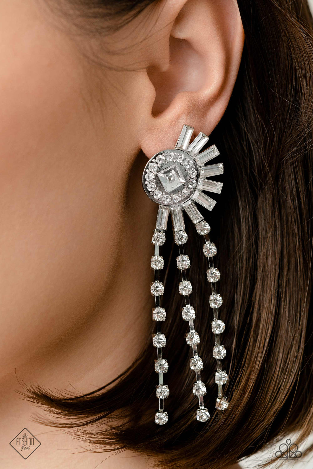 Paparazzi Jewelry Earrings Torrential Twinkle - White