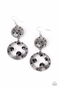 Paparazzi Jewelry Earrings Eastern Entrada - Black