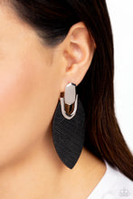 Load image into Gallery viewer, Paparazzi Jewelry Earrings Wildly Workable