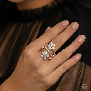 Paparazzi Jewelry Ring Precious Petals - Rose Gold