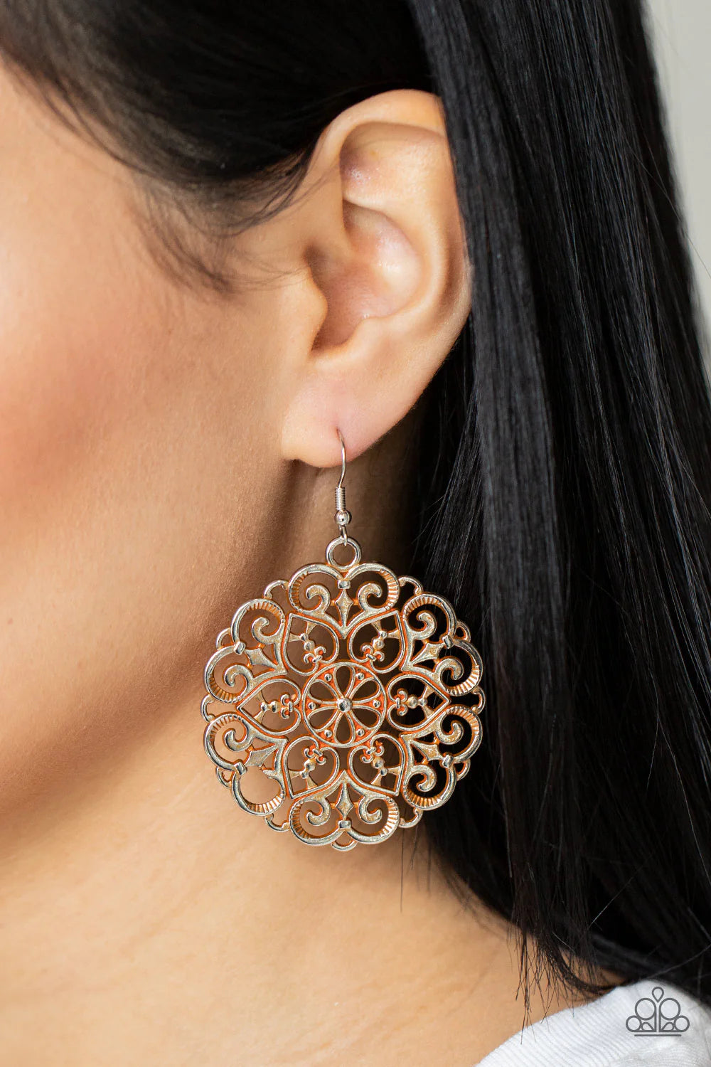 Paparazzi Jewelry Earrings MANDALA Effect - Orange