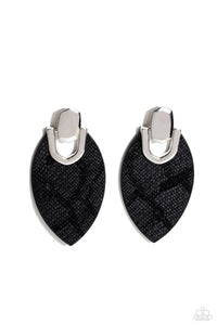Paparazzi Jewelry Earrings Wildly Workable