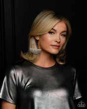 Load image into Gallery viewer, Paparazzi Jewelry Earrings Fierce Fringe