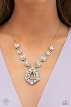 Load image into Gallery viewer, Paparazzi Jewelry Fashion Fix Fiercely 5th Avenue