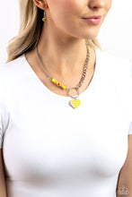 Load image into Gallery viewer, Paparazzi Jewelry Necklace Mismatched Mayhem - Yellow