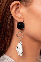 Load image into Gallery viewer, Paparazzi Jewelry Fashion Fix Simply Santa Fe