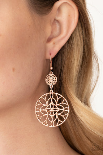 Paparazzi Jewelry Earrings Mandala Eden - Rose Gold