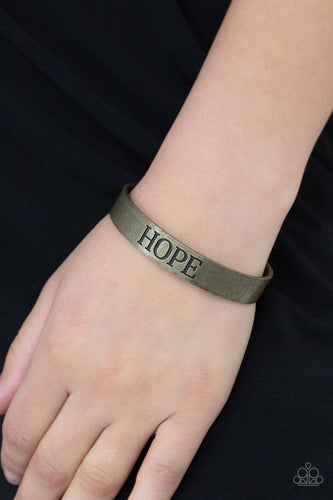 Paparazzi Jewelry Bracelet Hope Makes The World Go Round - Brass