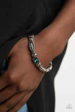 Load image into Gallery viewer, Paparazzi Jewelry Bracelet Get This GLOW On The Road - Multi