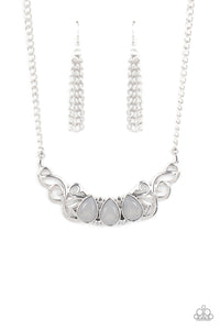 Paparazzi Jewelry Necklace Heavenly Happenstance - Silver