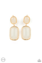 Load image into Gallery viewer, Paparazzi Jewelry Earrings Meet Me At The Plaza - Gold