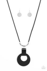 Paparazzi Jewelry Necklace Luxe Crush - Black