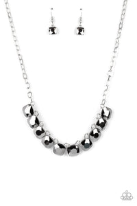 Paparazzi Jewelry Necklace Radiance Squared - Silver