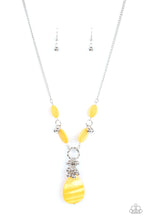 Load image into Gallery viewer, Paparazzi Jewelry Necklace Summer Idol - Yellow