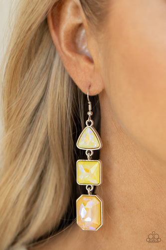 Paparazzi Jewelry Earrings Cosmic Culture - Yellow