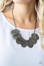 Load image into Gallery viewer, Paparazzi Jewelry Necklace Industrial Wave - Black