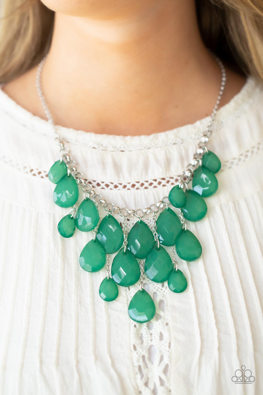 Paparazzi Jewelry Necklace Front Row Flamboyance - Green