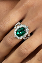 Load image into Gallery viewer, Paparazzi Jewelry Ring Oval Office Opulence - Green