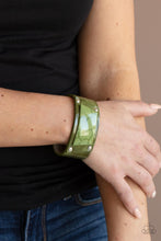 Load image into Gallery viewer, Paparazzi Jewelry Bracelet Geo Glamper - Green