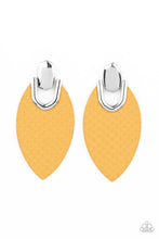 Load image into Gallery viewer, Paparazzi Jewelry Earrings Wildly Workable