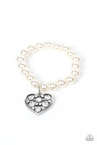 Paparazzi Jewelry Bracelet Cutely Crushing - White