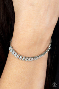 Paparazzi Jewelry Bracelet Glitz and Glimmer - White