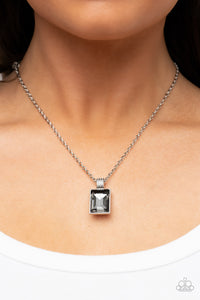 Paparazzi Jewelry Necklace Understated Dazzle - Silver