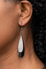 Load image into Gallery viewer, Paparazzi Jewelry Earrings Prismatically Persuasive - Black