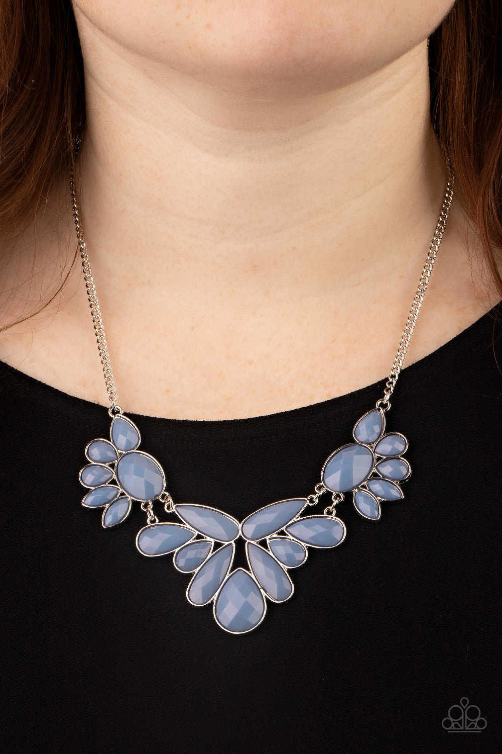 Paparazzi Jewelry Necklace A Passing FAN-cy