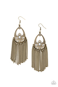 Paparazzi Jewelry Earrings Castle Cottage - Brass
